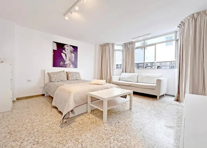 Cozy 2Bedroom Apartments In Los Cristianos